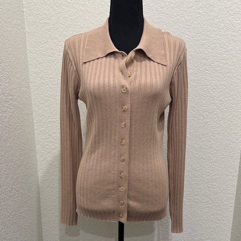 NWT Women's Button-Up Cardigan in Tan